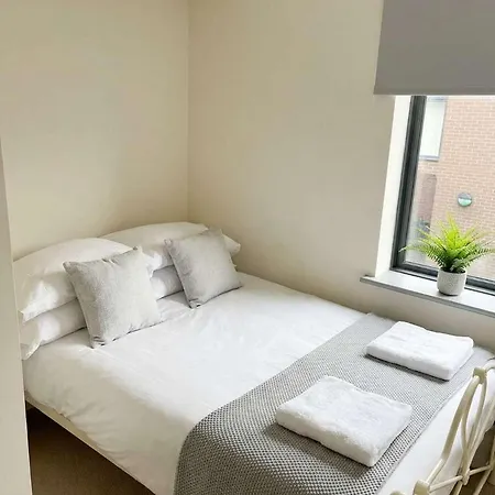 2 Private In Shared With Kitchen Apartment Leeds (West Yorkshire)